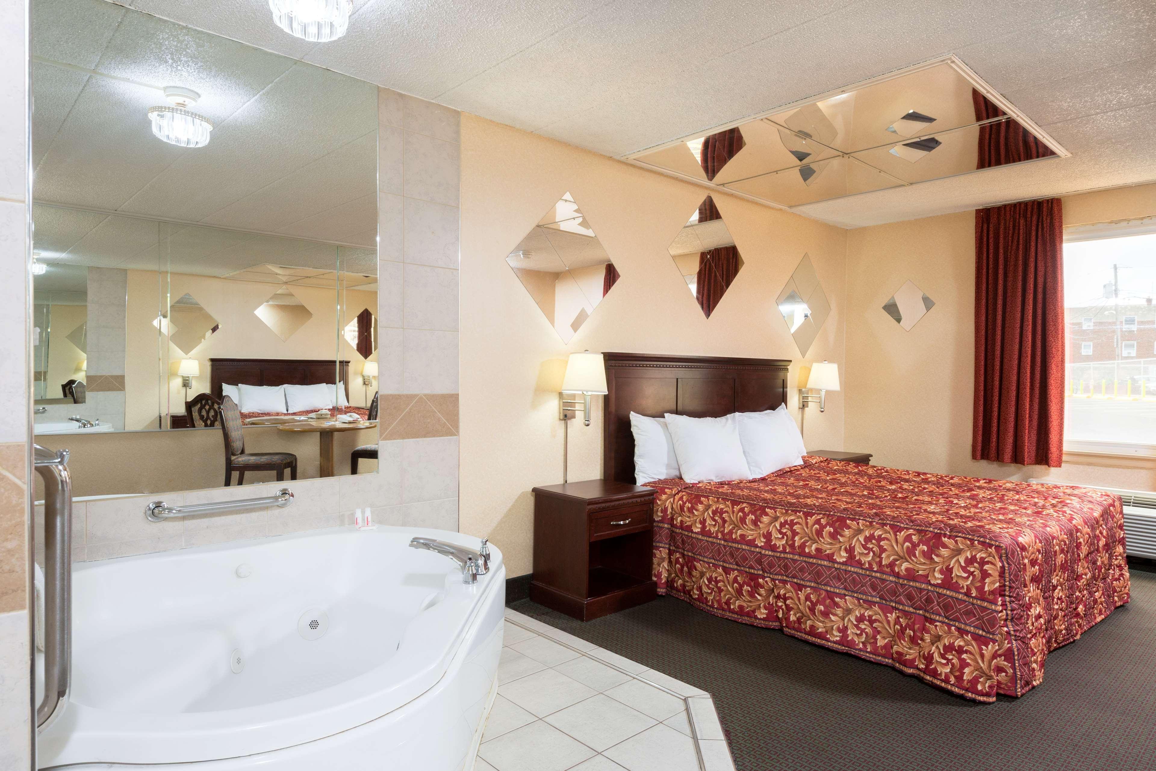 Rodeway Inn Philadelphia Buitenkant foto