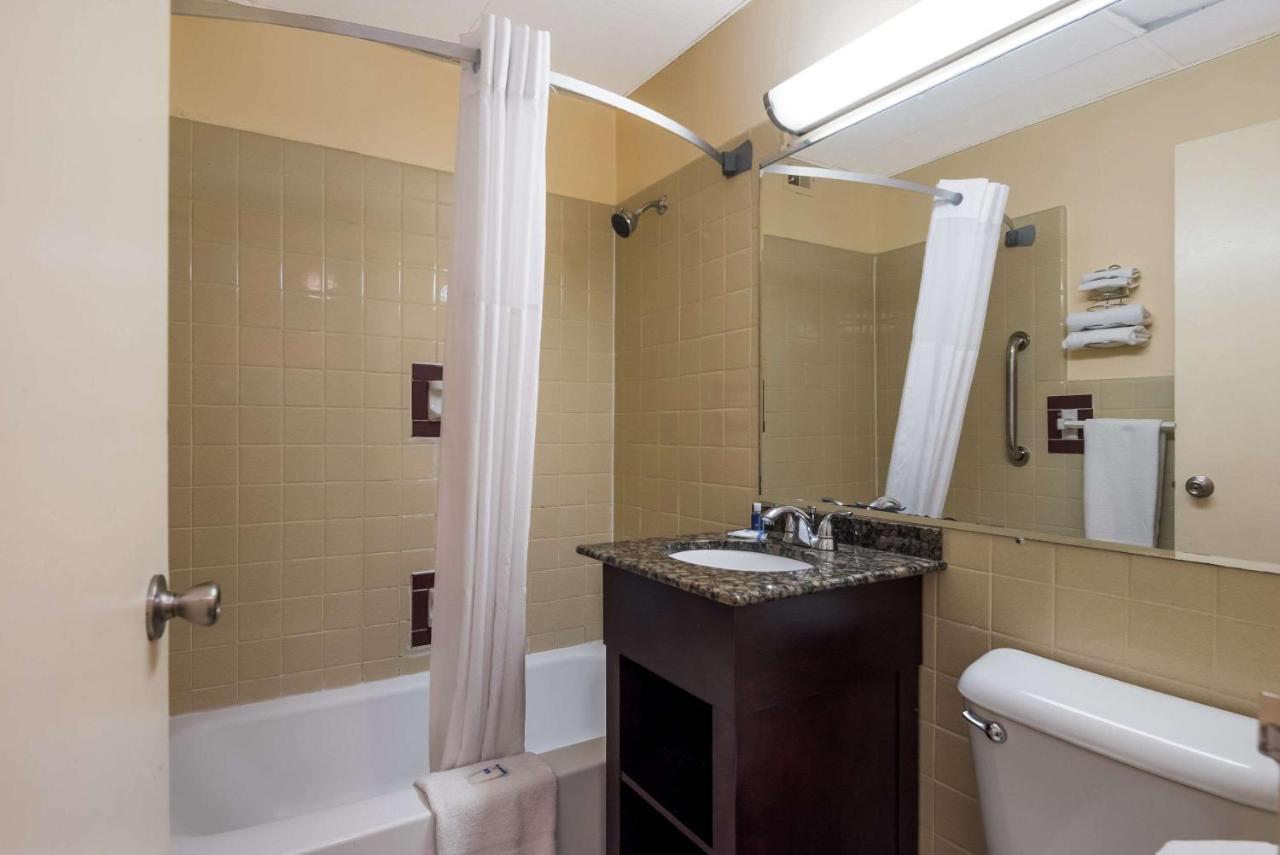 Rodeway Inn Philadelphia Buitenkant foto