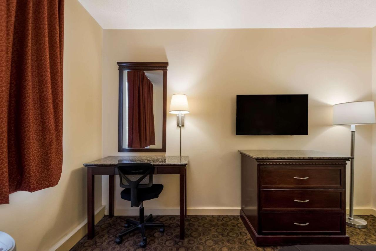Rodeway Inn Philadelphia Buitenkant foto